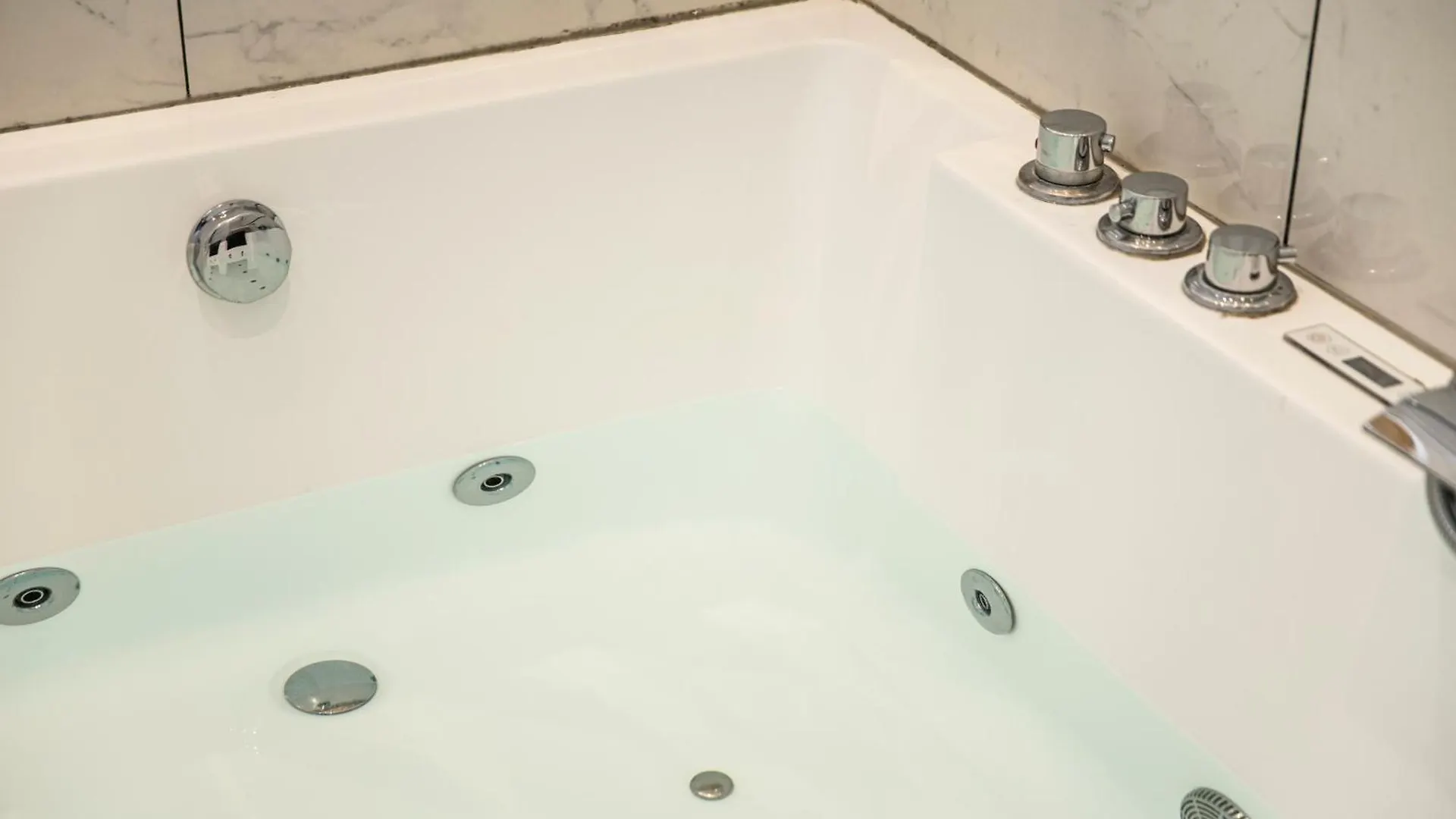 اتصالات Les Bulles De Mona \